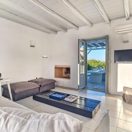 The Arch Villa