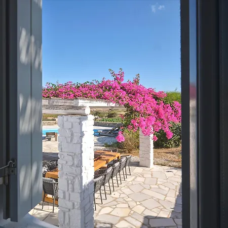 The Arch Villa